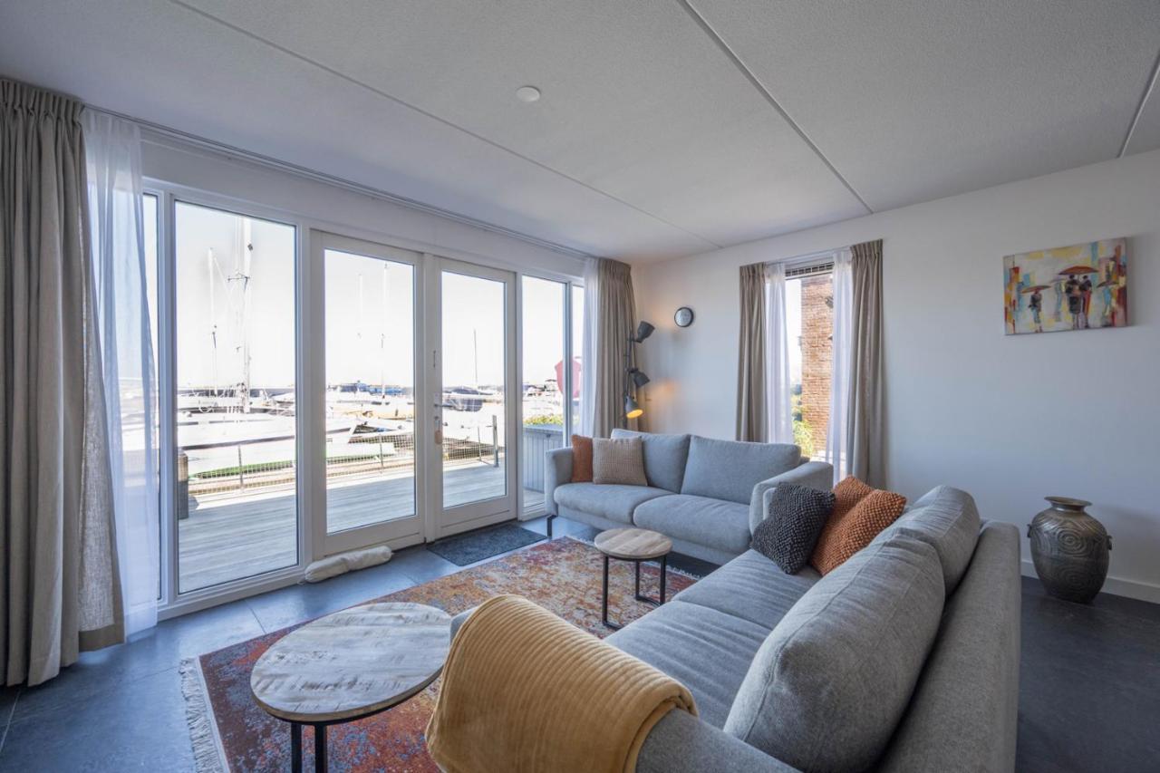 Meerzicht 24 - Luxury Family Accommodation With Beautiful Lake Side View Uitgeest Eksteriør billede