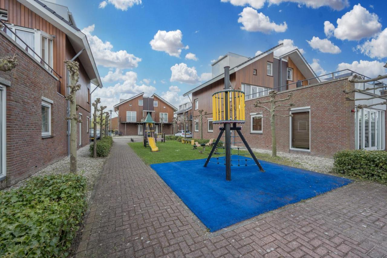 Meerzicht 24 - Luxury Family Accommodation With Beautiful Lake Side View Uitgeest Eksteriør billede